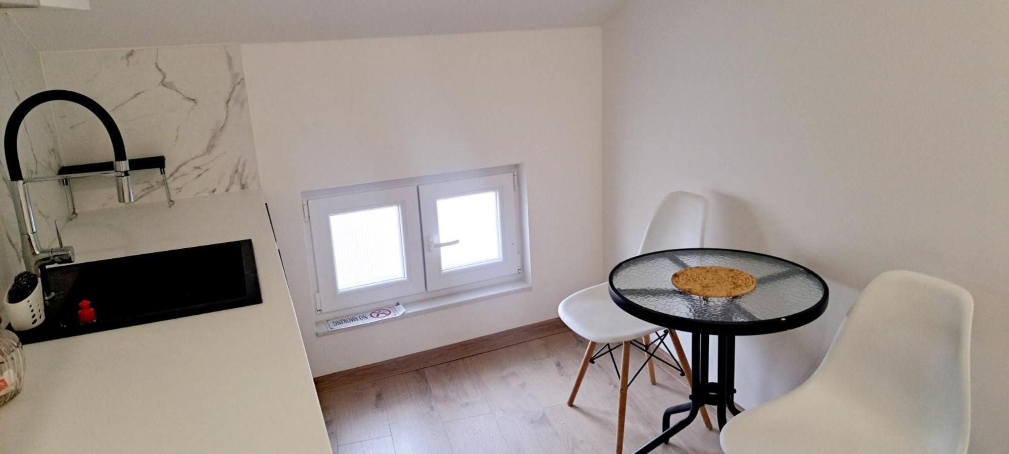 Ajdy Apartma *